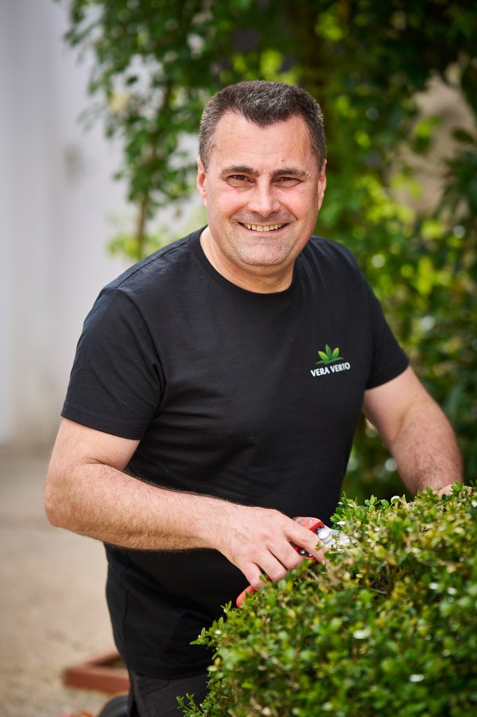 Portrait de Karel, fondateur de Vera Verto